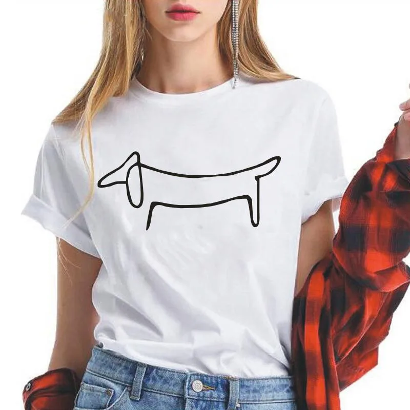Minimal Doxie Line Art T Shirt
